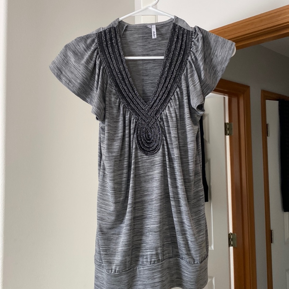 gray blouse